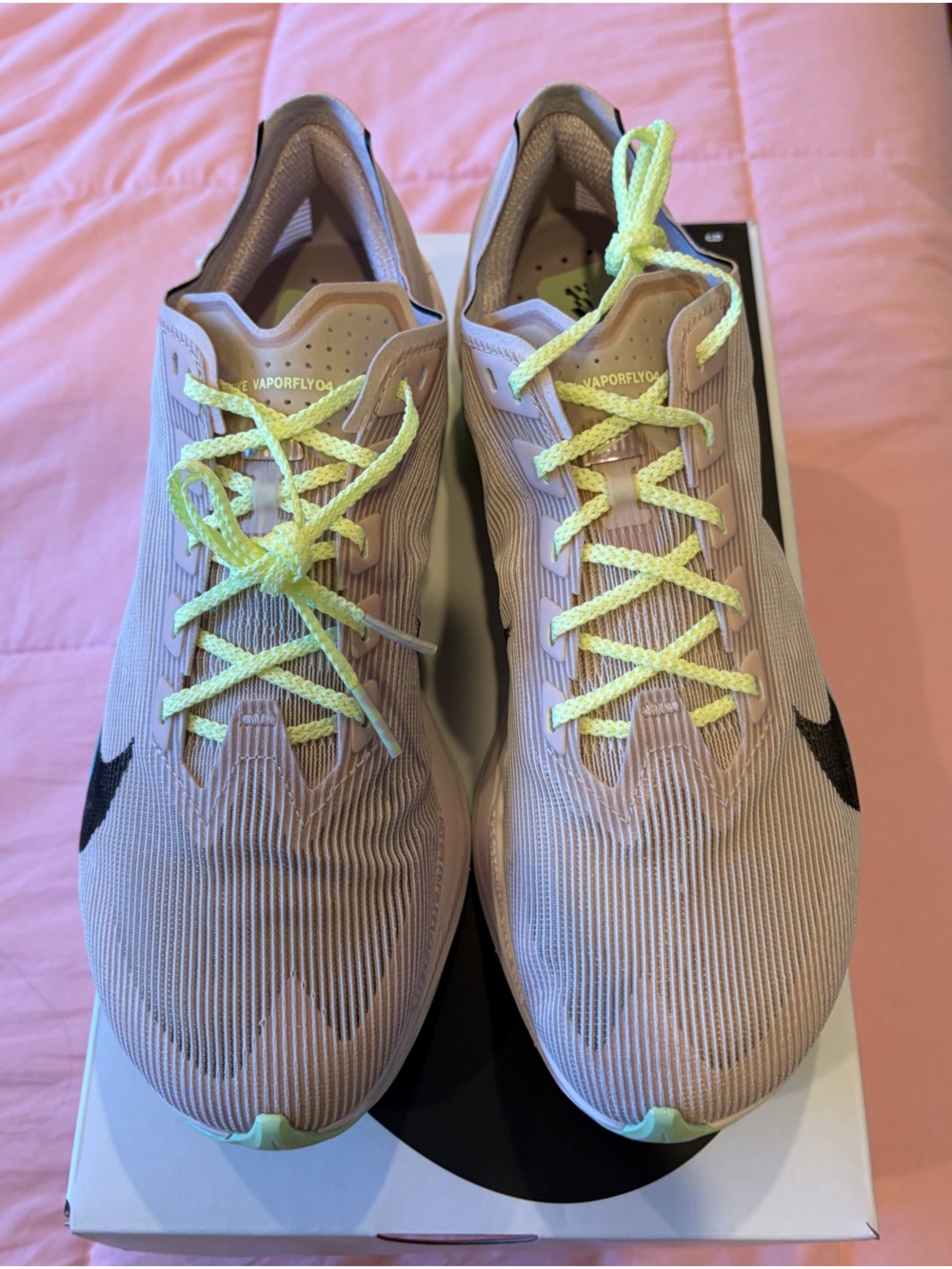 Nike Women’s ZoomX Next% Vaporfly 4 - Picture 3 of 7